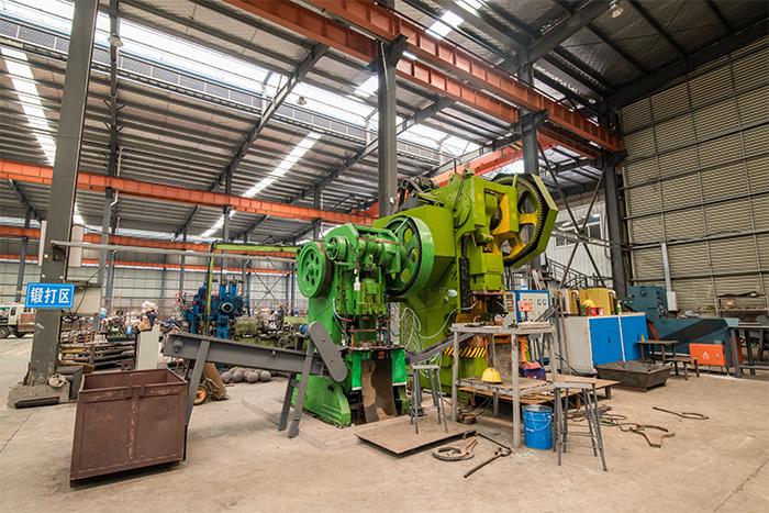 滨州网架配件-锥头加工车间